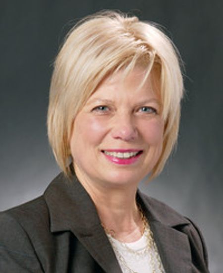 Profile photo of a State Farm Agent named: Julia Bodine