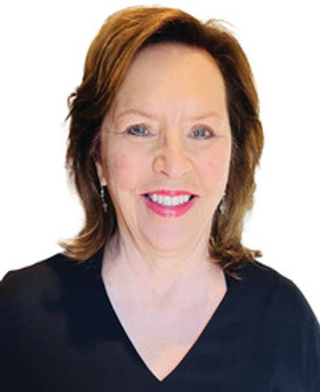 Profile photo of a State Farm Agent named: Julie Chapman