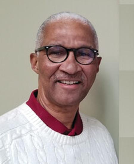 Profile photo of a State Farm Agent named: Tom Clark