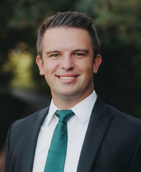 Profile photo of a State Farm Agent named: Cooper Raymond