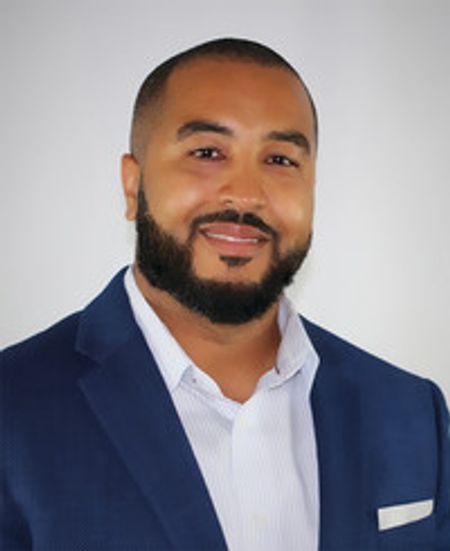 Profile photo of a State Farm Agent named: Clinton Coble
