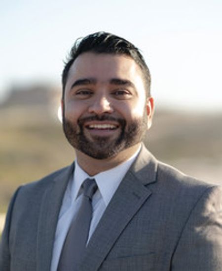 Profile photo of a State Farm Agent named: Indy Mahindru