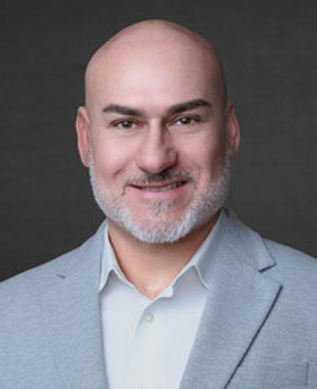 Profile photo of a State Farm Agent named: Fernando Gonzalez