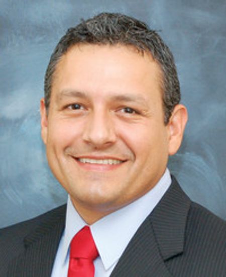 Profile photo of a State Farm Agent named: Joe Pena Jr