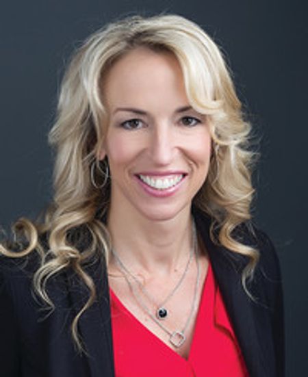 Profile photo of a State Farm Agent named: Sandi Bausman