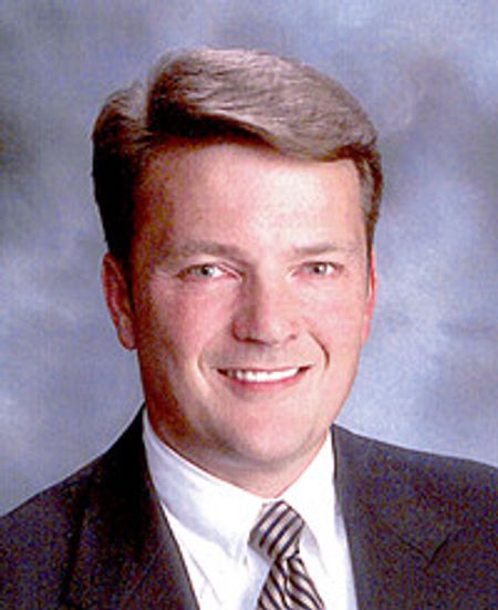 Profile photo of a State Farm Agent named: Steve Hale