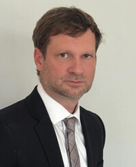 Profile photo of a State Farm Agent named: Bryan Everly