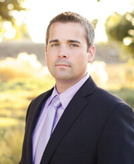 Profile photo of a State Farm Agent named: Derek Poppell