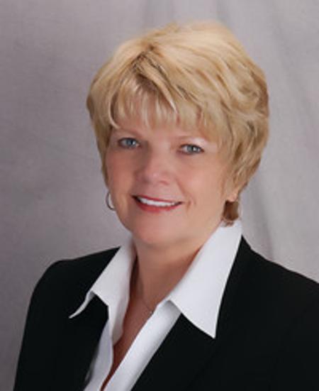 Profile photo of a State Farm Agent named: Diane Neilsen