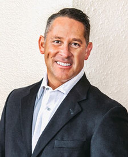 Profile photo of a State Farm Agent named: Mike McCutchan