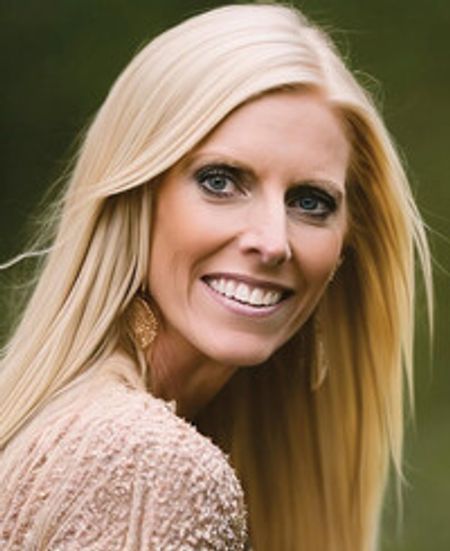 Profile photo of a State Farm Agent named: Jill Henning