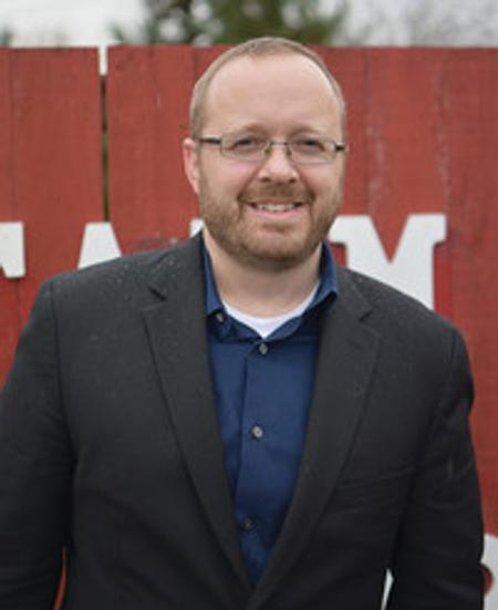 Profile photo of a State Farm Agent named: Chris Forespring