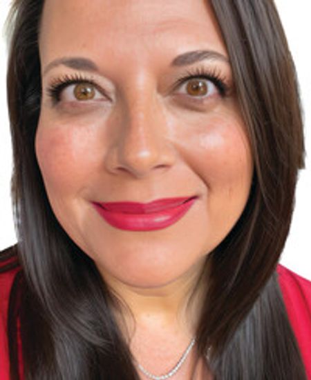 Profile photo of a State Farm Agent named: Laura San Nicolas