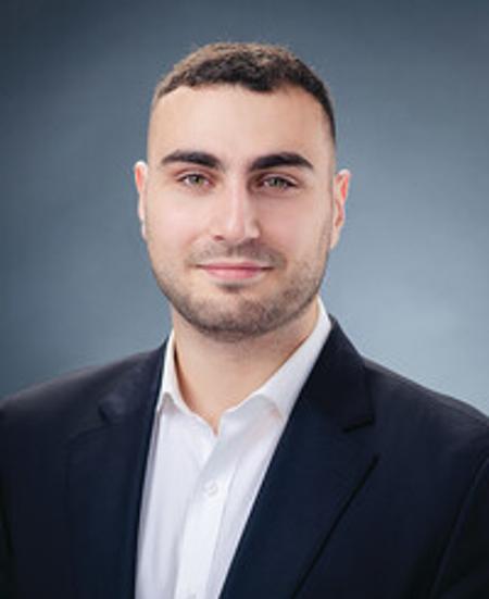 Profile photo of a State Farm Agent named: Vartan Abramyan