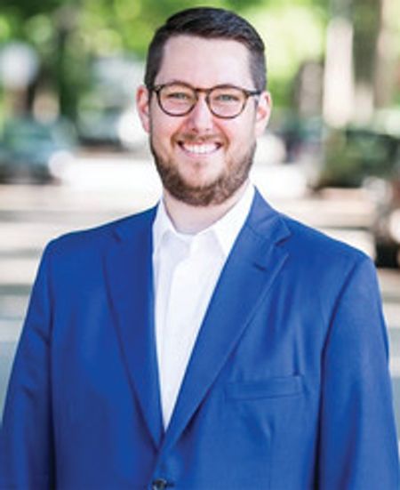 Profile photo of a State Farm Agent named: Liam Porter