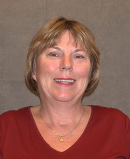 Profile photo of a State Farm Agent named: Cathy Bellich