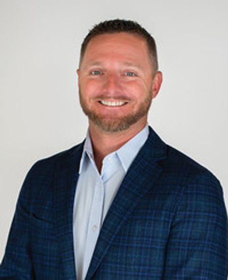 Profile photo of a State Farm Agent named: Derek Bell