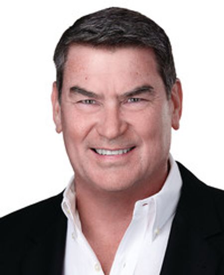 Profile photo of a State Farm Agent named: Les McKinley