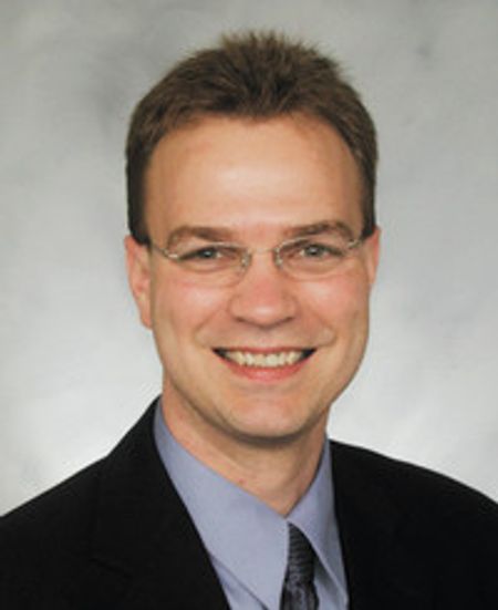 Profile photo of a State Farm Agent named: Gabe Landes