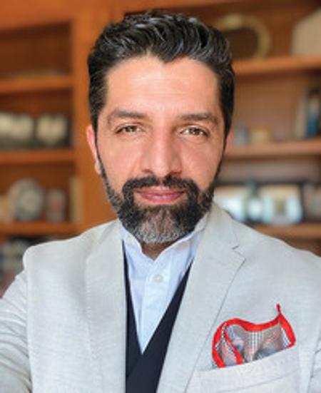 Profile photo of a State Farm Agent named: Mustafa Rasuli