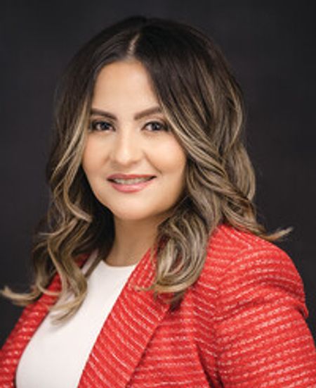 Profile photo of a State Farm Agent named: Liz Olvera