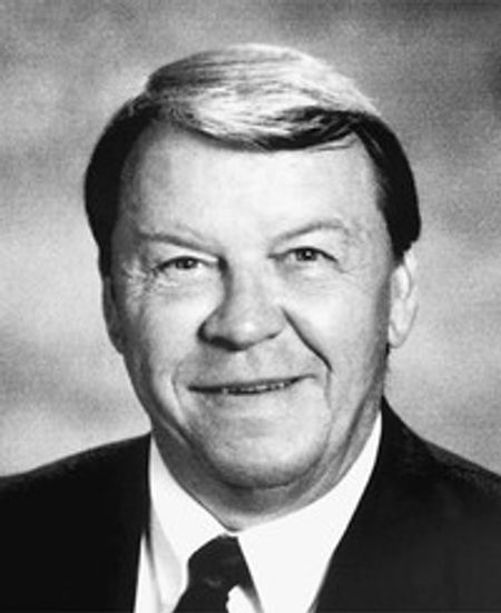Profile photo of a State Farm Agent named: Jim Brandenburg