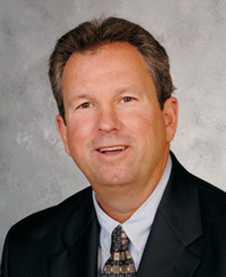 Profile photo of a State Farm Agent named: Terry Elston