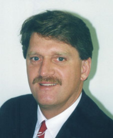 Profile photo of a State Farm Agent named: Pete Slager