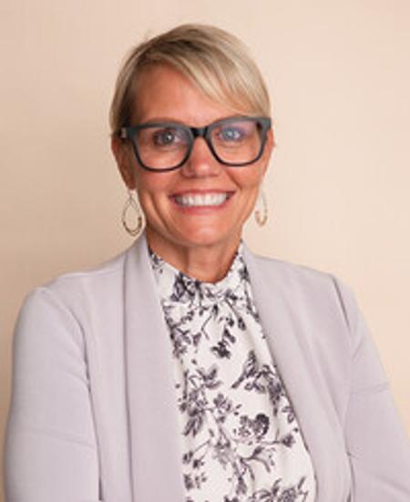 Profile photo of a State Farm Agent named: Carin Rubin