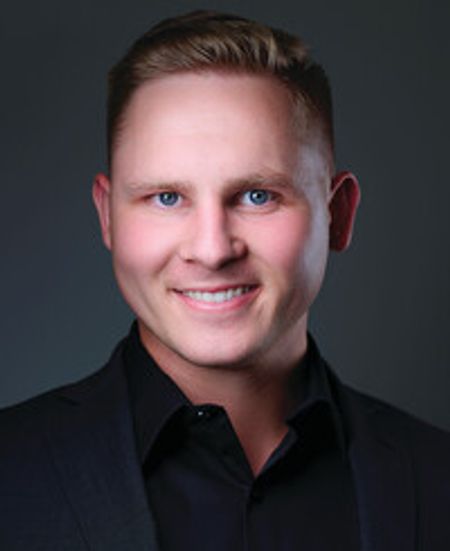 Profile photo of a State Farm Agent named: Dexter Smith