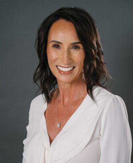 Profile photo of a State Farm Agent named: Lisa Prentiss