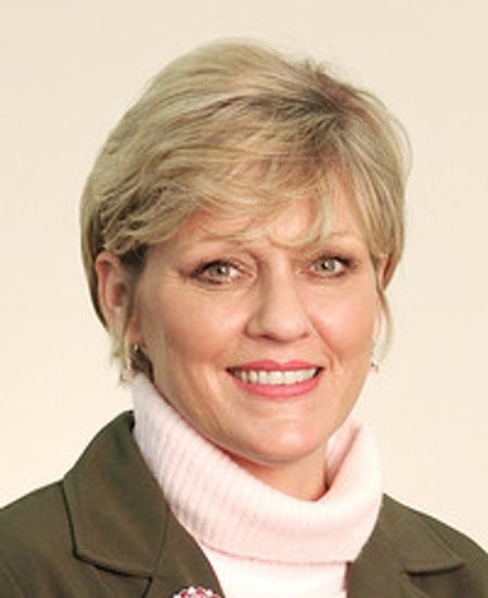 Profile photo of a State Farm Agent named: Cindy Belcher