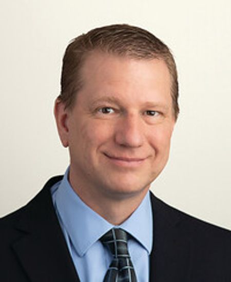 Profile photo of a State Farm Agent named: Derek Hamons