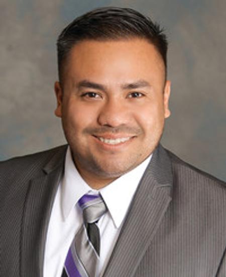 Profile photo of a State Farm Agent named: Damian Useda