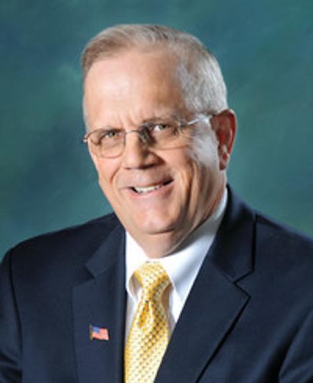 Profile photo of a State Farm Agent named: Wayne Emmons
