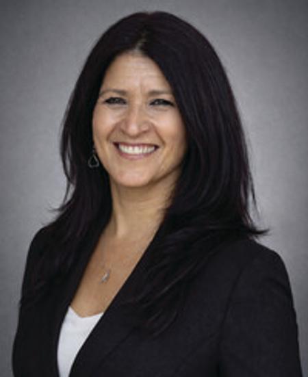 Profile photo of a State Farm Agent named: Rose Quinonez