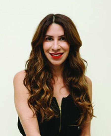 Profile photo of a State Farm Agent named: Beth Santillan