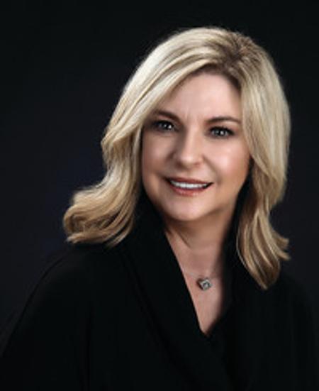 Profile photo of a State Farm Agent named: Bobbie Hale