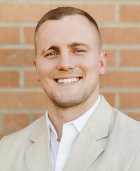 Profile photo of a State Farm Agent named: Hunter Cruz