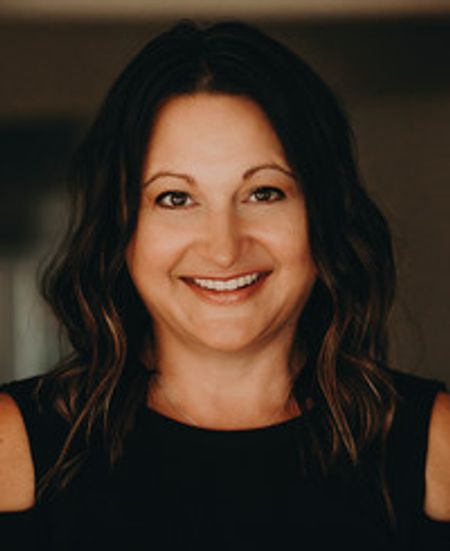 Profile photo of a State Farm Agent named: Lisa Atkinson
