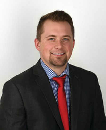 Profile photo of a State Farm Agent named: Zac McGrogan