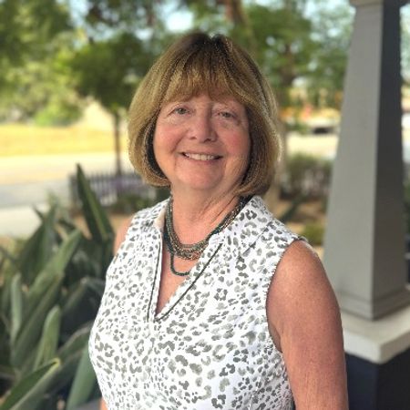 Profile photo of a State Farm Agent named: Lynda Rummelhoff