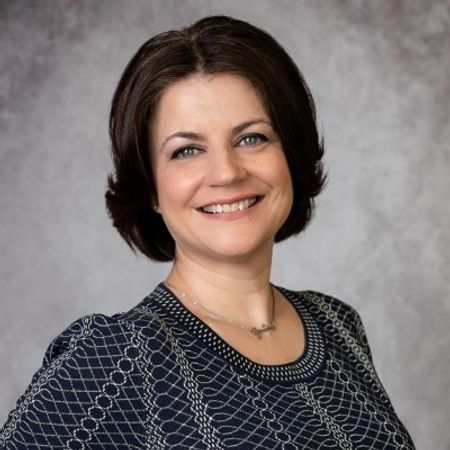 Profile photo of a State Farm Agent named: Janet Lake
