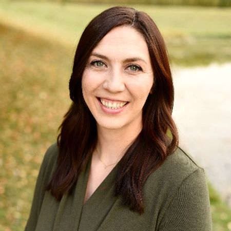 Profile photo of a State Farm Agent named: Danielle Rouille