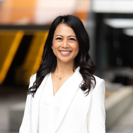 Profile photo of a State Farm Agent named: Larissa Buerano