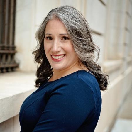 Profile photo of a State Farm Agent named: Paula Traina