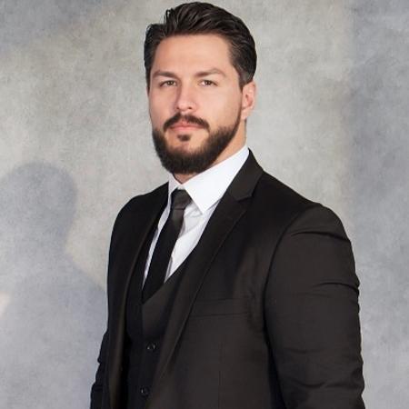 Profile photo of a State Farm Agent named: Alexis Vega