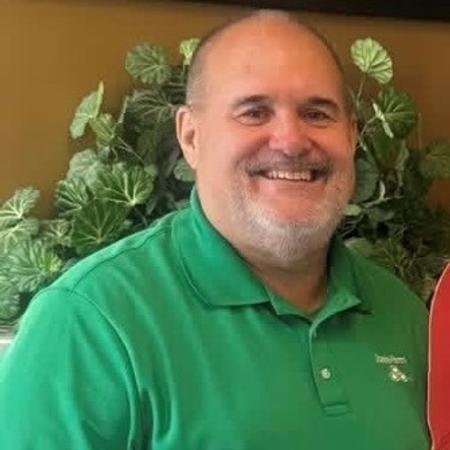 Profile photo of a State Farm Agent named: Ron Burns