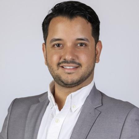 Profile photo of a State Farm Agent named: Camilo Arbelaez