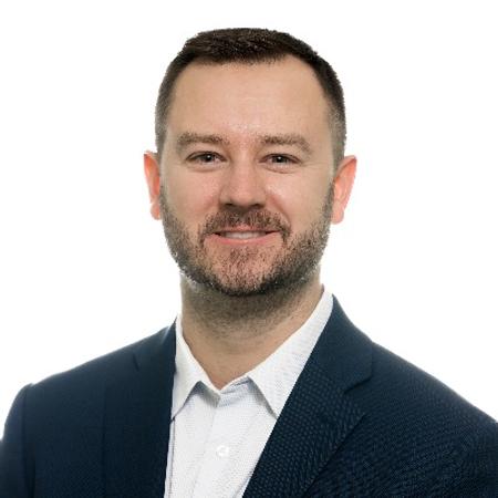 Profile photo of a State Farm Agent named: Ryan Hangartner